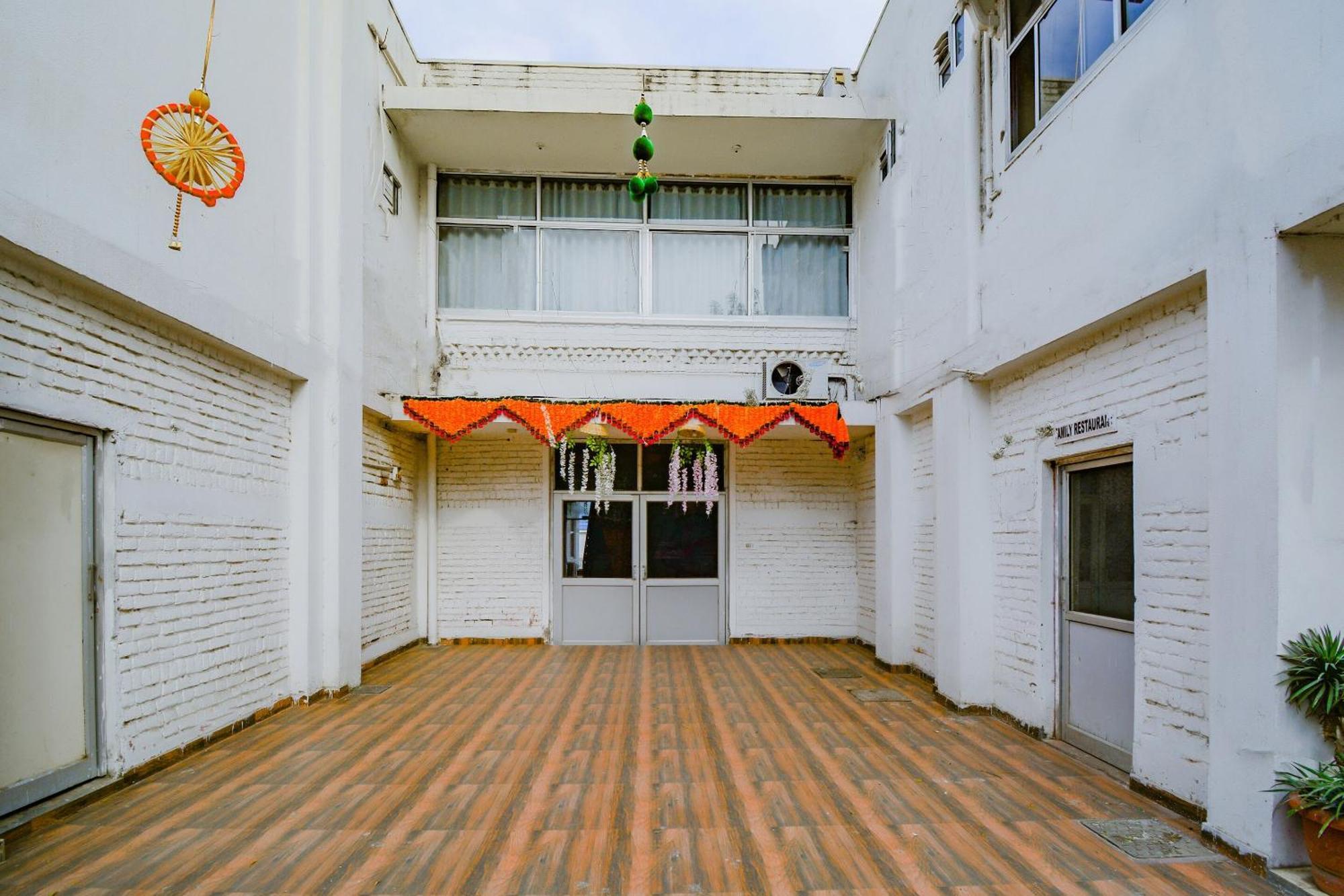 Hotel O Riders Resort Bagru Dış mekan fotoğraf